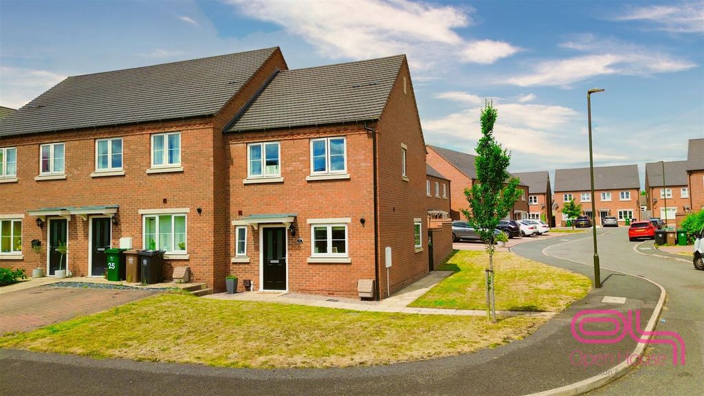 Property photo 1 of 26 Staley Close, Swadlincote (24).Jpg