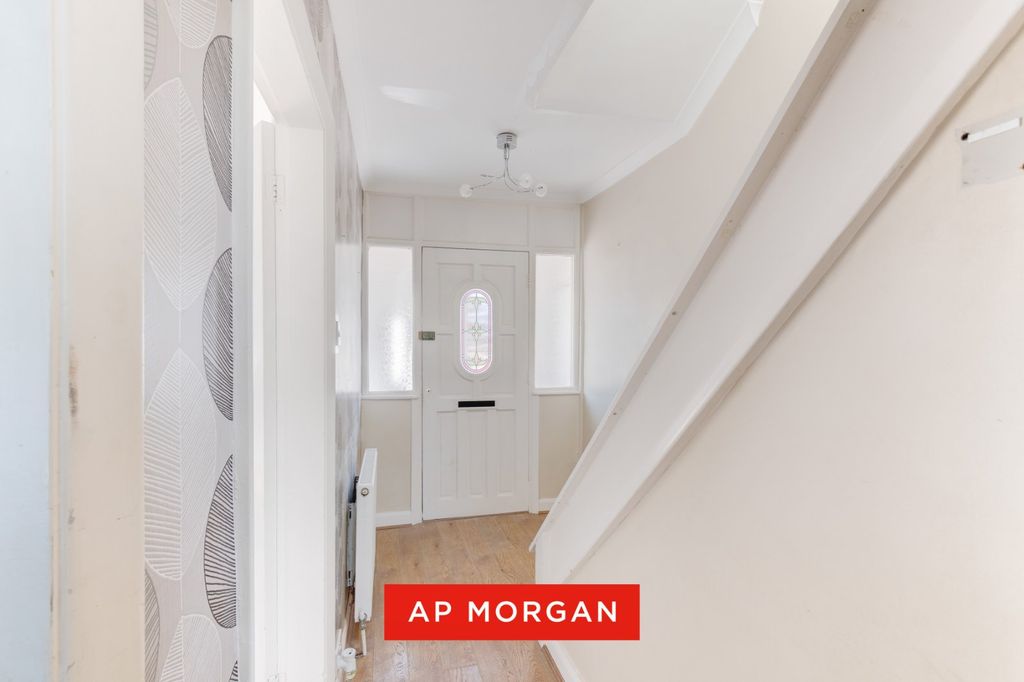 Property photo 3 of 22 Picture No. 03