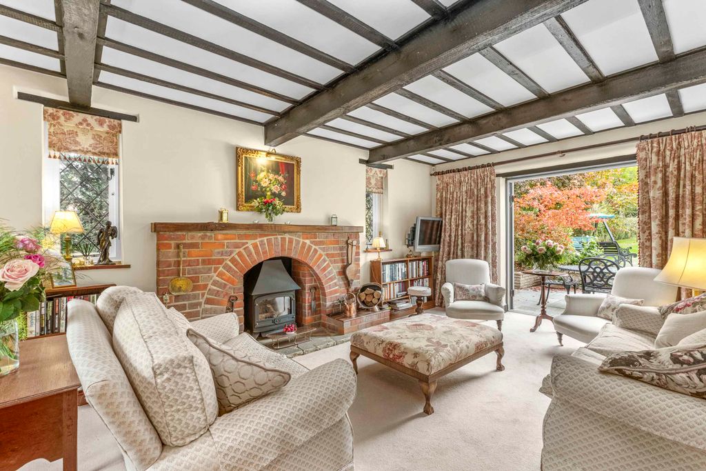 Property photo 3 of 22