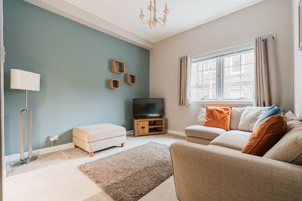 Property photo 2 of 18 Property Image 2