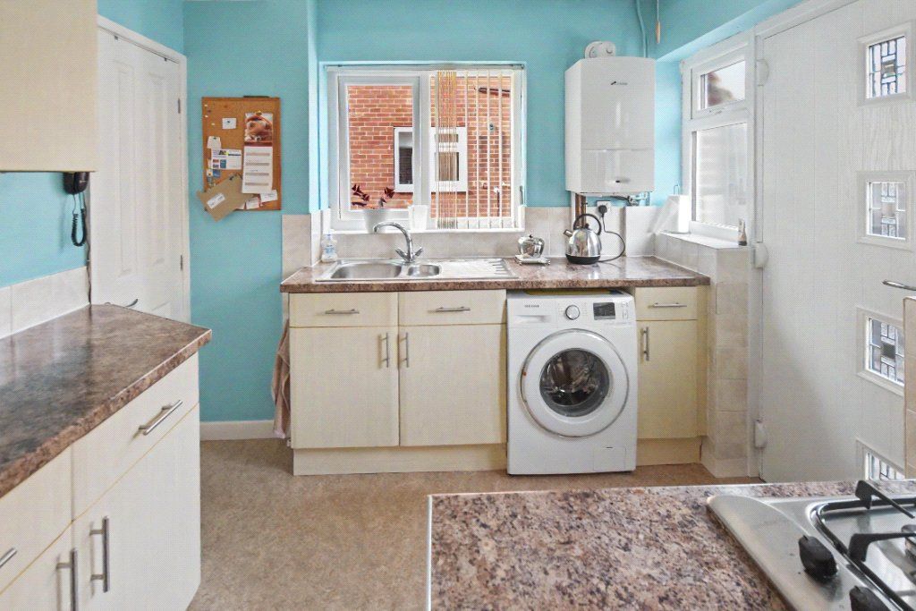Property photo 3 of 17 Picture No. 10