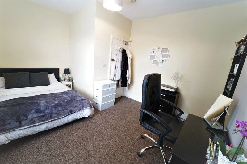 Property photo 2 of 9 Picture No. 02