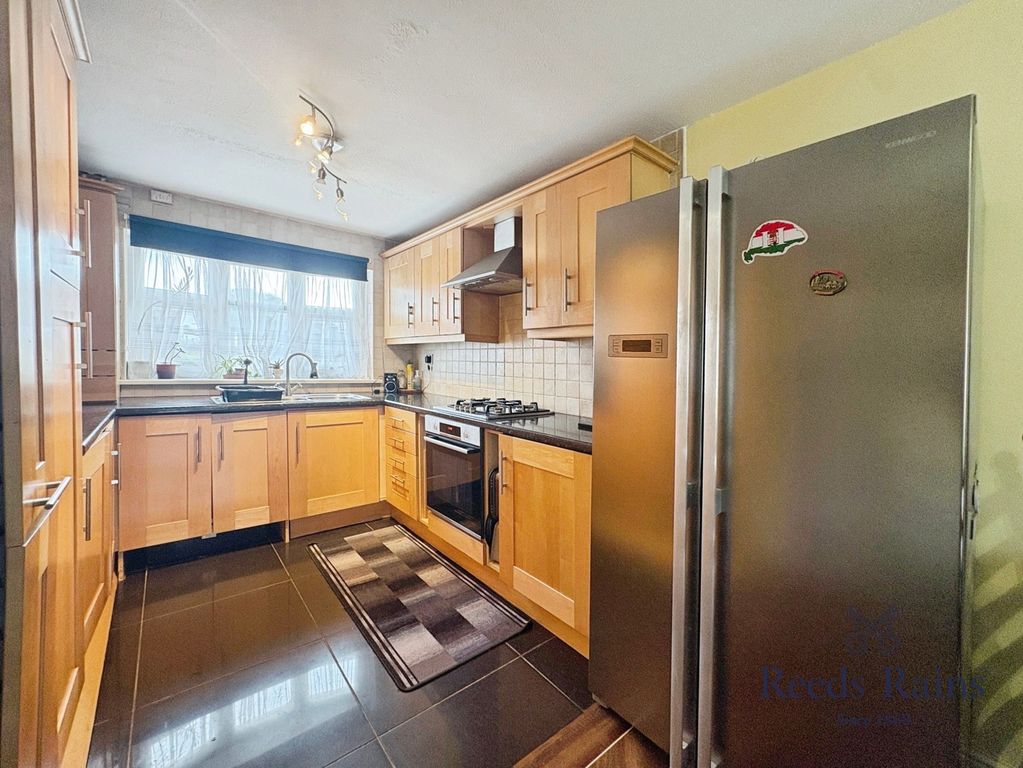 Property photo 2 of 12 Pbox-Img.Jpg