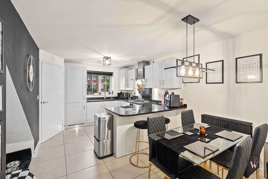 Property photo 2 of 33 Dsc04316.Jpg