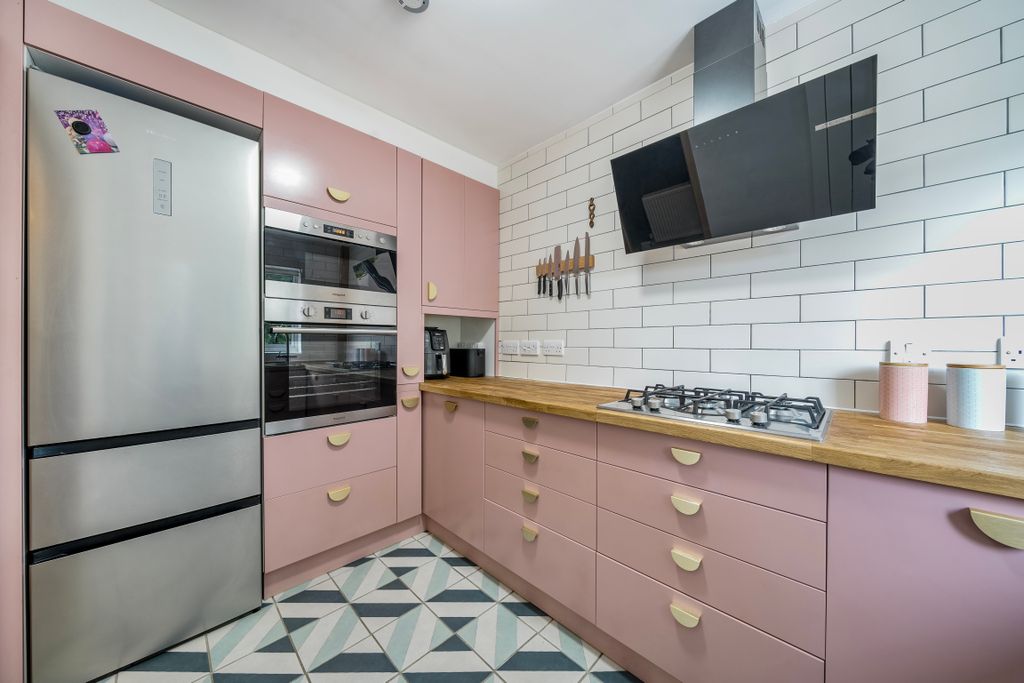 Property photo 2 of 21 1331675-2-6888A4528A150
