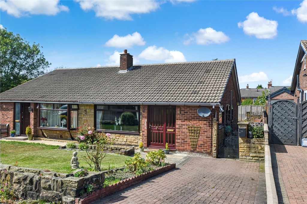 Property photo 1 of 23 Picture No. 32