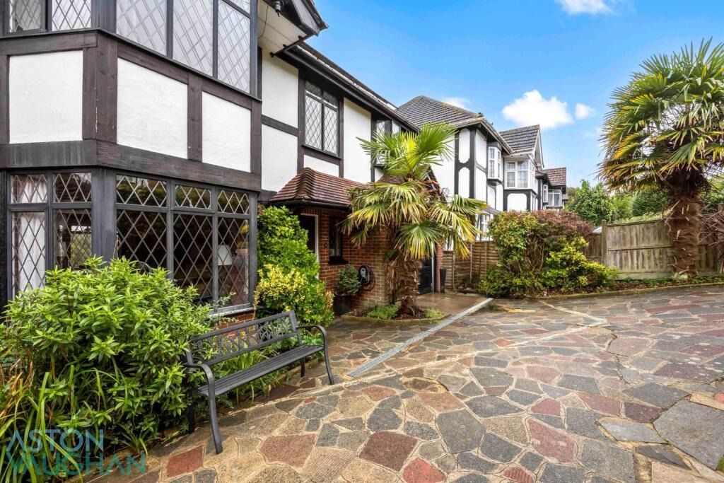 Property photo 3 of 23 4550972