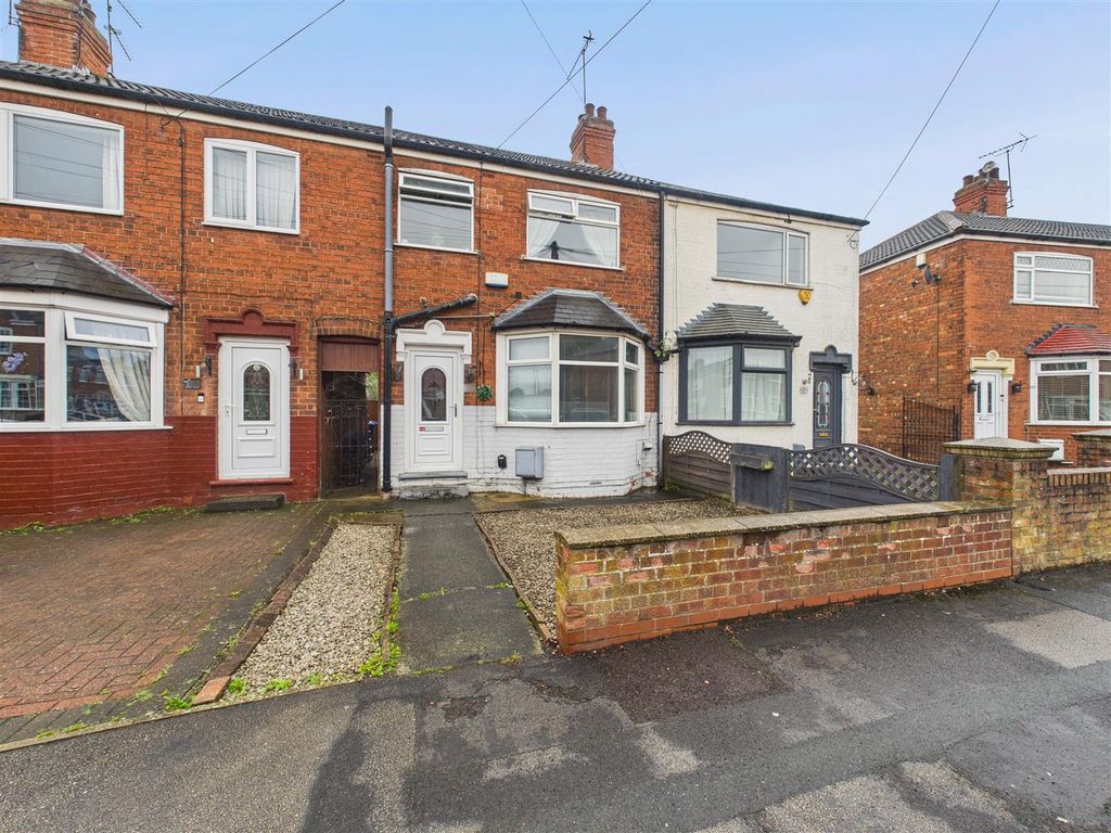 Property photo 1 of 13 Cam05451G0-Pr0049-Still017.Jpg