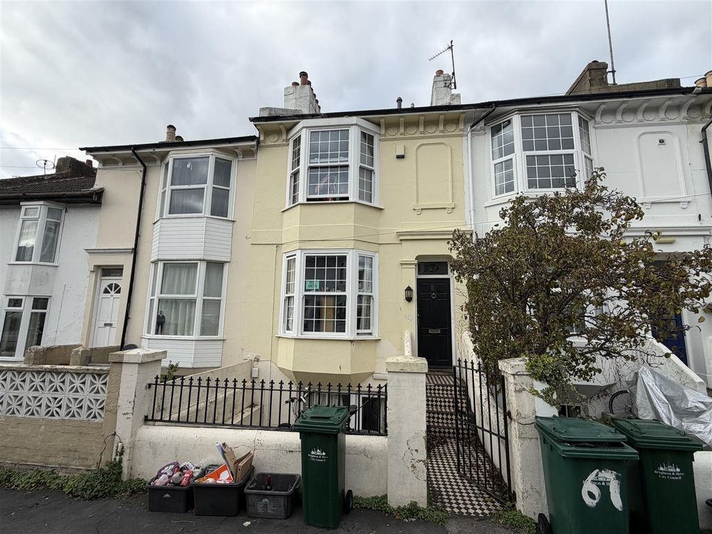 Property photo 2 of 11 Image00001.Jpeg