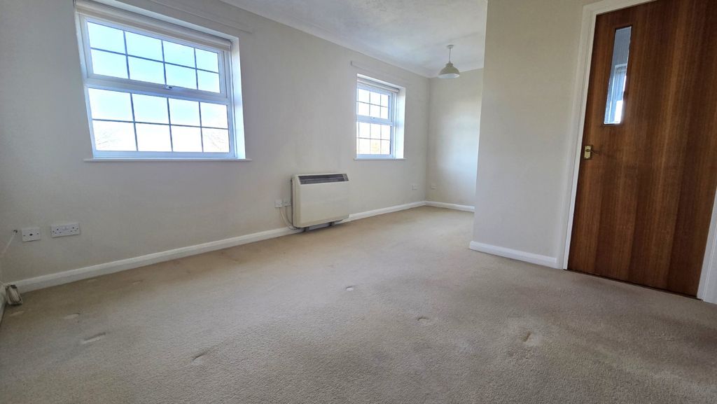 Property photo 3 of 7 Picture No. 05