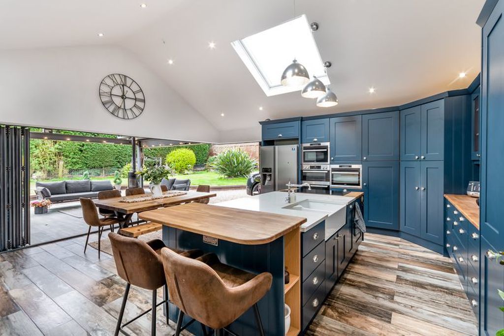 Property photo 2 of 22 Photo 7