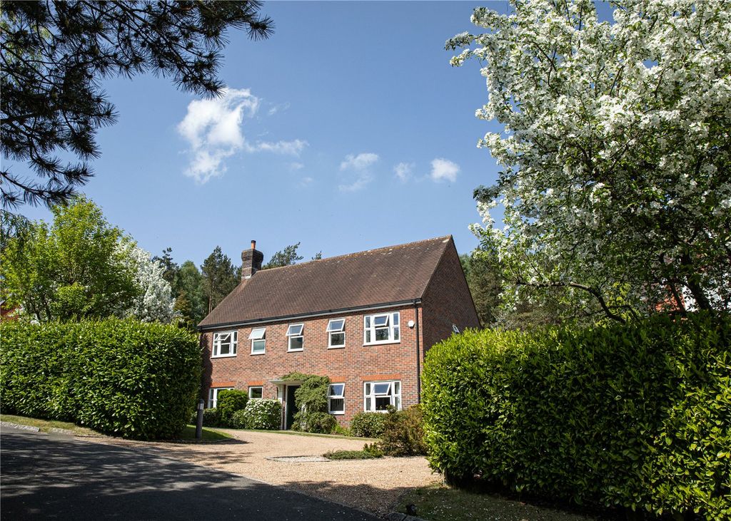 Property photo 1 of 33 Picture No. 48