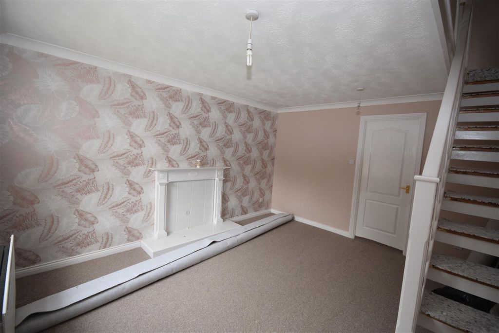 Property photo 3 of 9 1640814