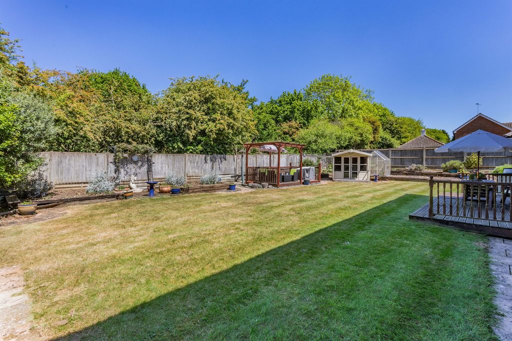 Property photo 3 of 19