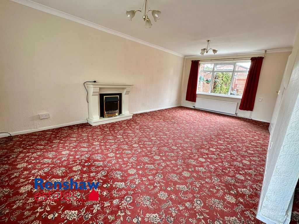 Property photo 2 of 13 L (1)