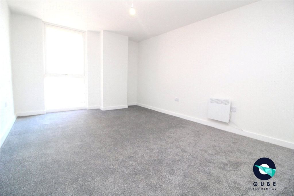 Property photo 1 of 9 Bedroom 1