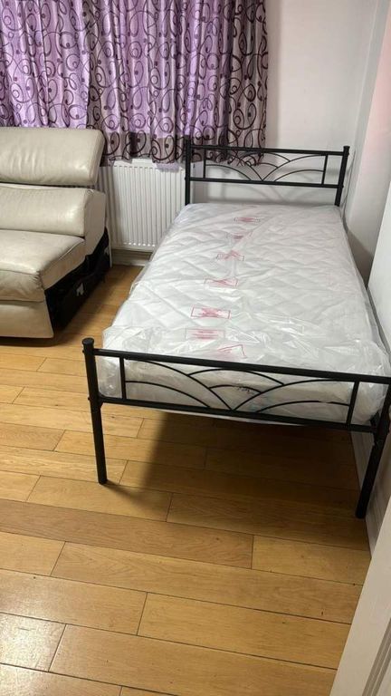 Property photo 1 of 2