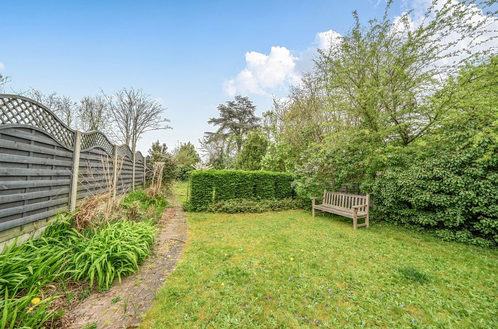 Property photo 2 of 20 1441392-15-69d7B9...