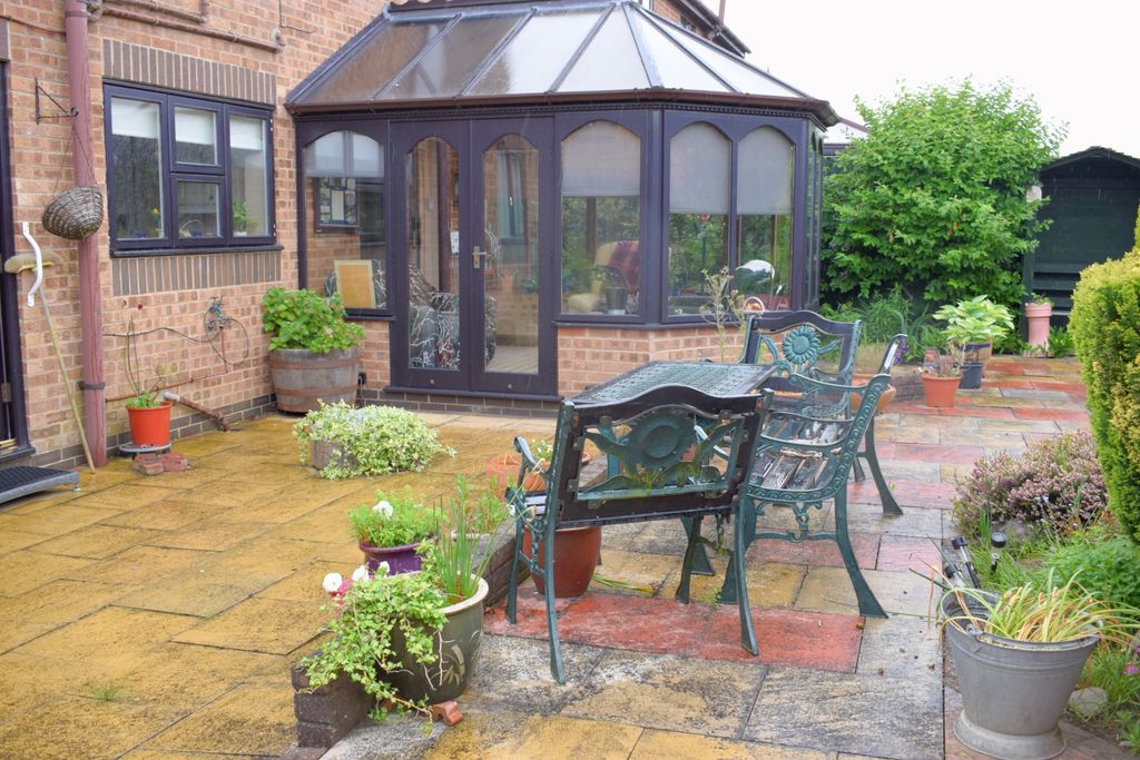 Property photo 2 of 14