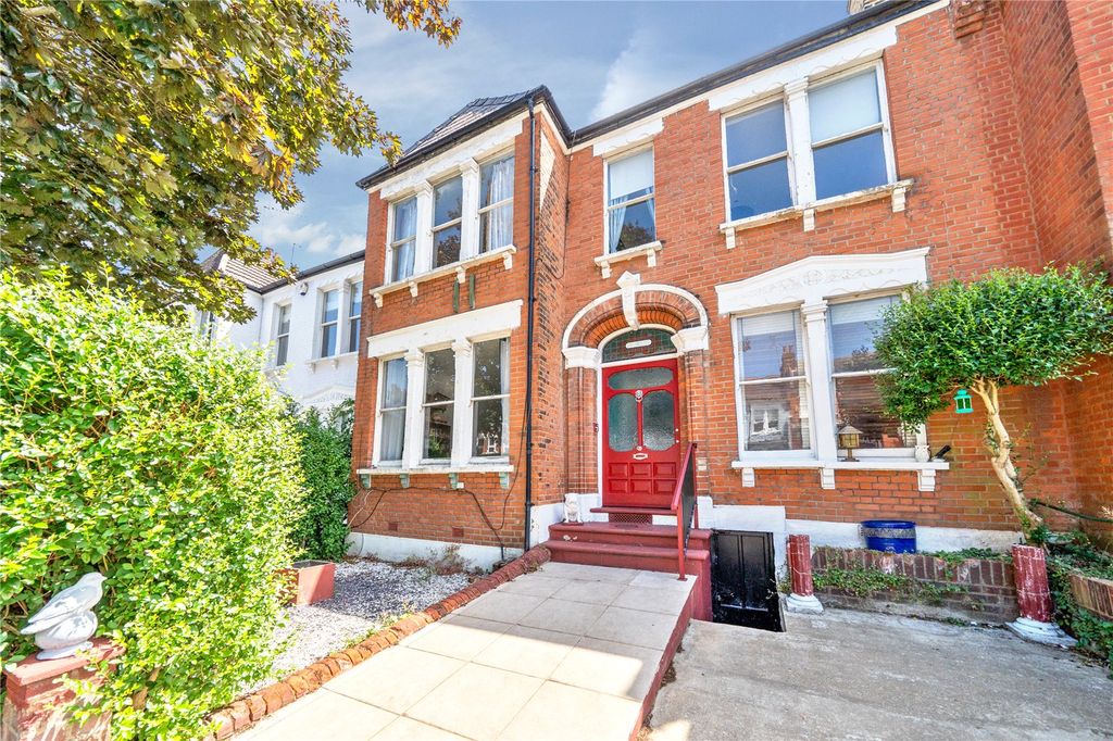 Property photo 1 of 18 Picture No. 16