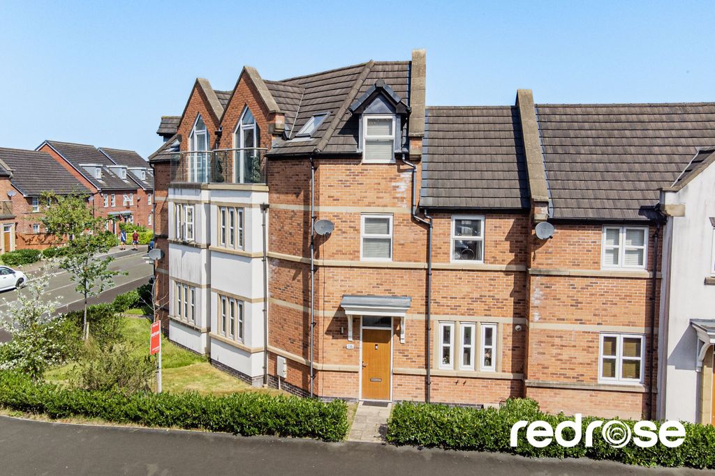 Property photo 1 of 24 Web_16 Barnes Wallis Way-05-2500Px