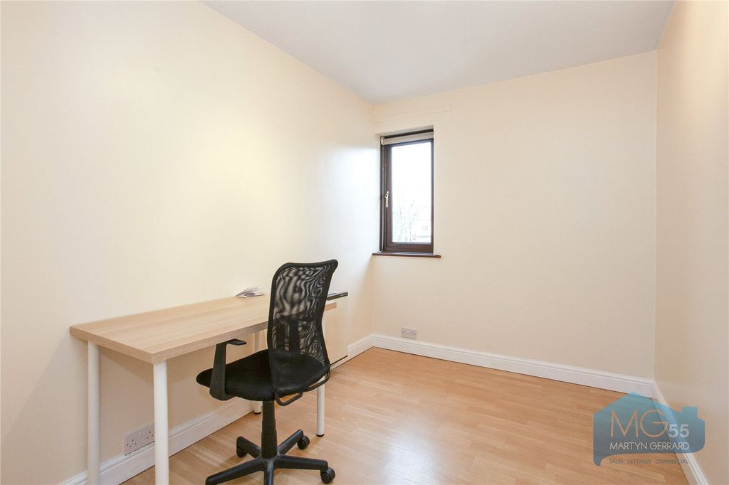 Property photo 3 of 14 Picture No. 25