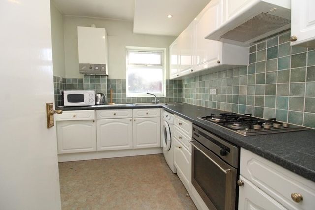 Property photo 2 of 5