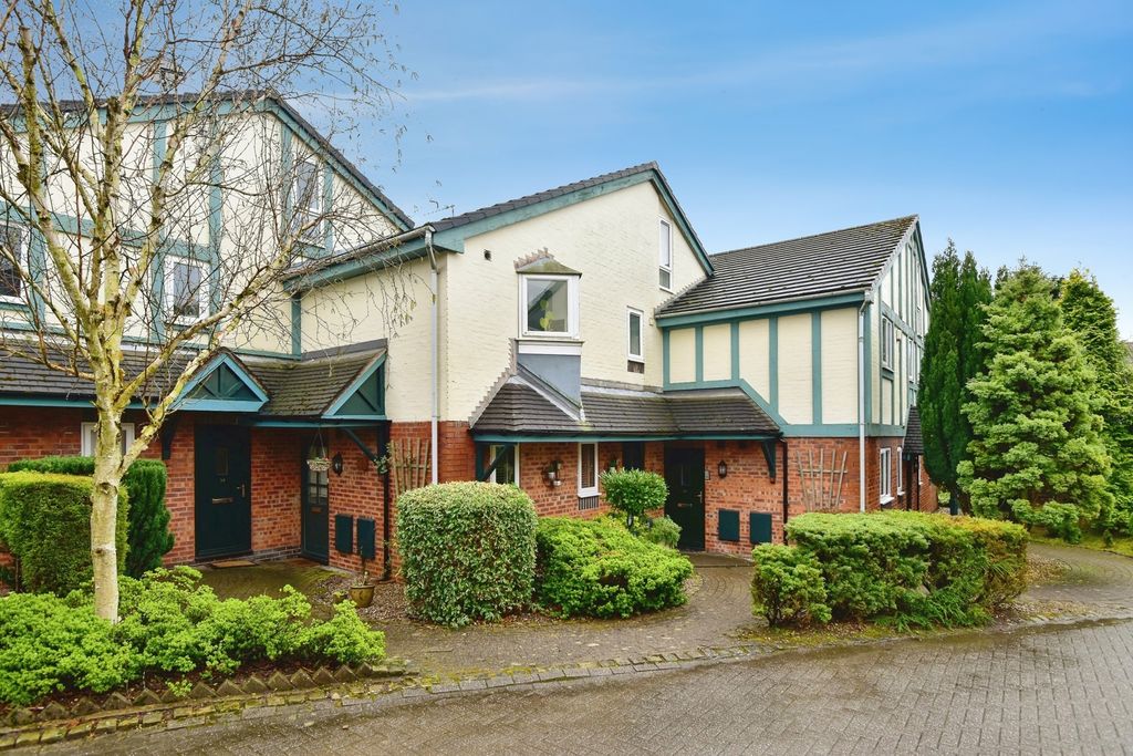 Property photo 1 of 17 Pbox-Img.Jpg