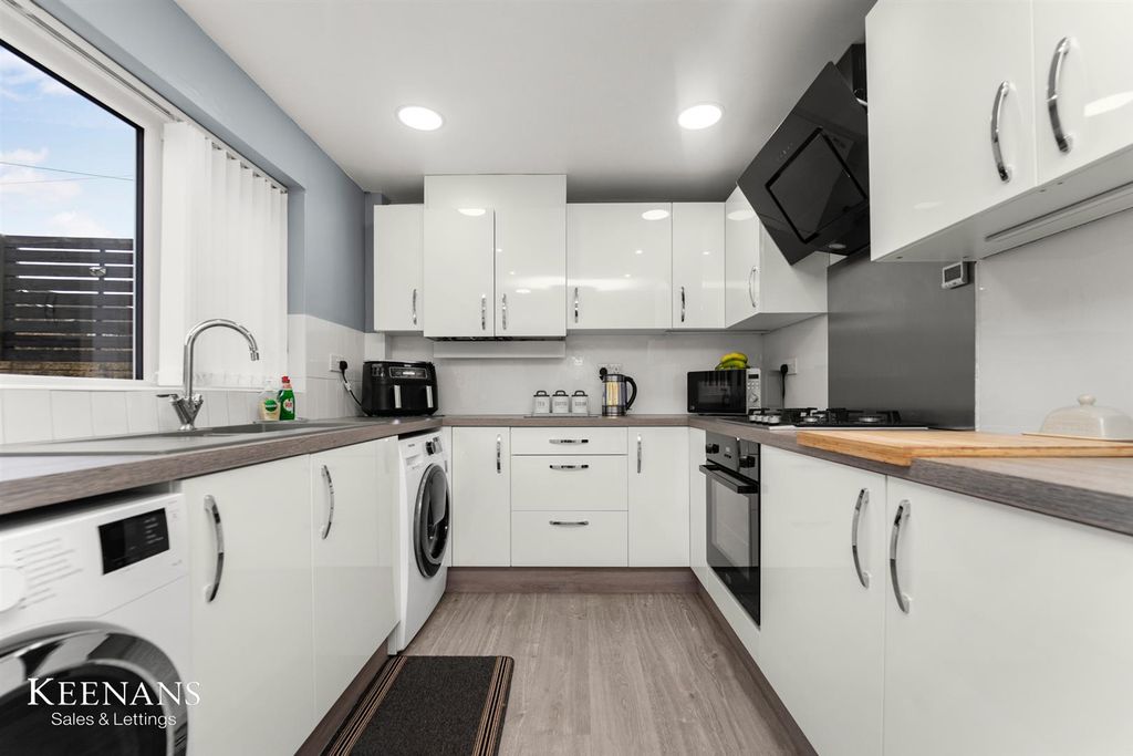 Property photo 2 of 21 2.Jpg