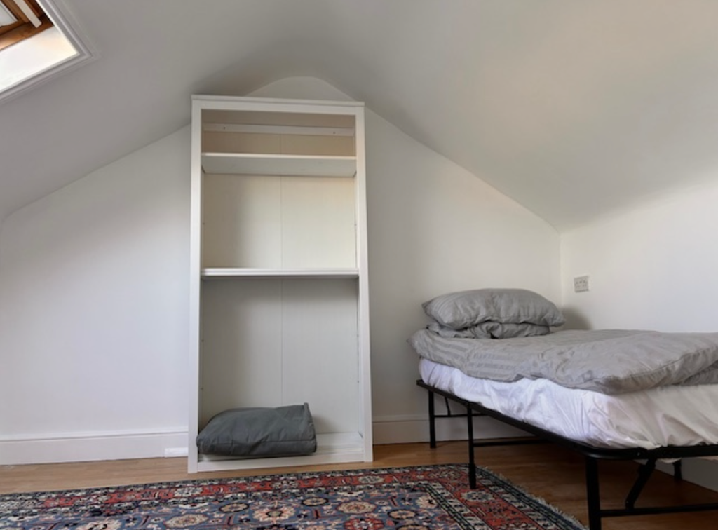 Property photo 1 of 5