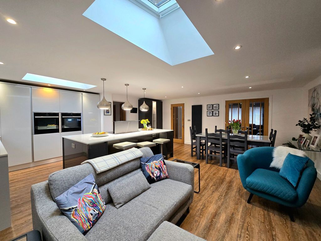 Property photo 3 of 42 Kitchen / Family Room