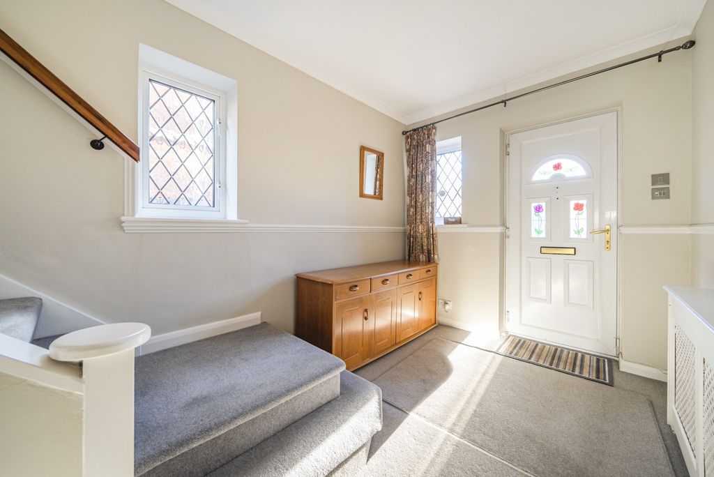 Property photo 2 of 21