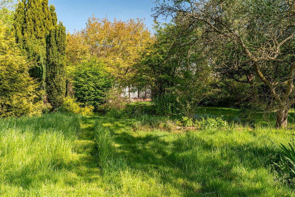Property photo 3 of 23 External-2.Jpg