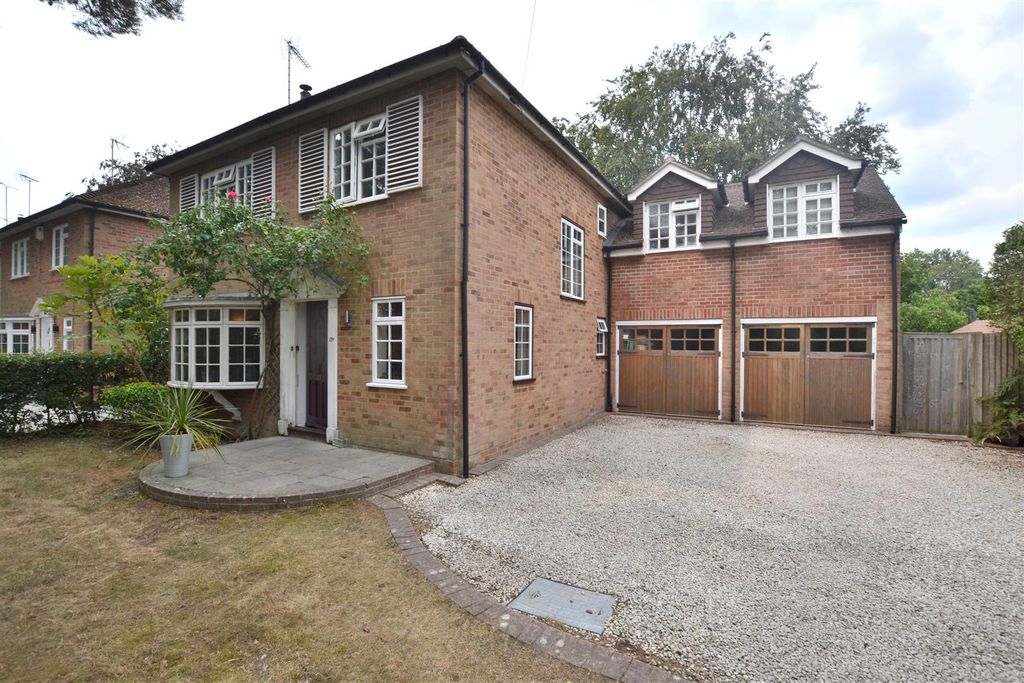 Property photo 1 of 23 Front.Jpg