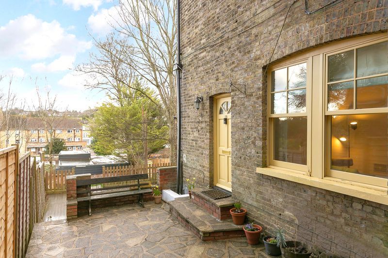 Property photo 3 of 15 External