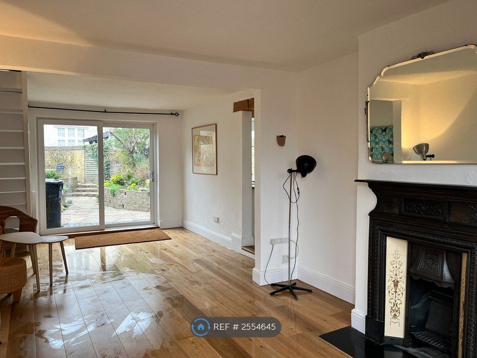 Property photo 2 of 14 Living Room View