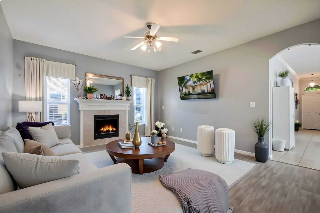 Property photo 3 of 24 <Alttext/>