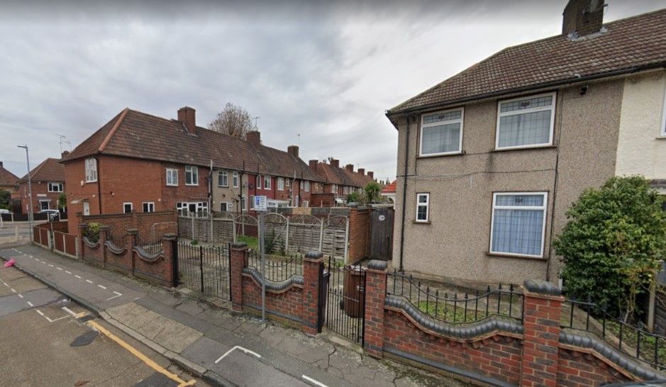 Property photo 2 of 8