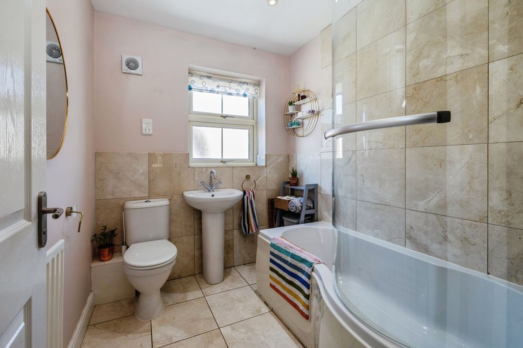 Additional image 16 of 4 bed semi-detached house for saleHodson Close, Skellingthorpe LN6