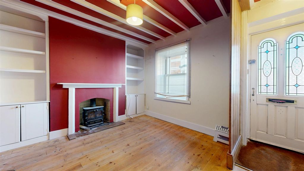 Property photo 3 of 16 Living Room.Jpg