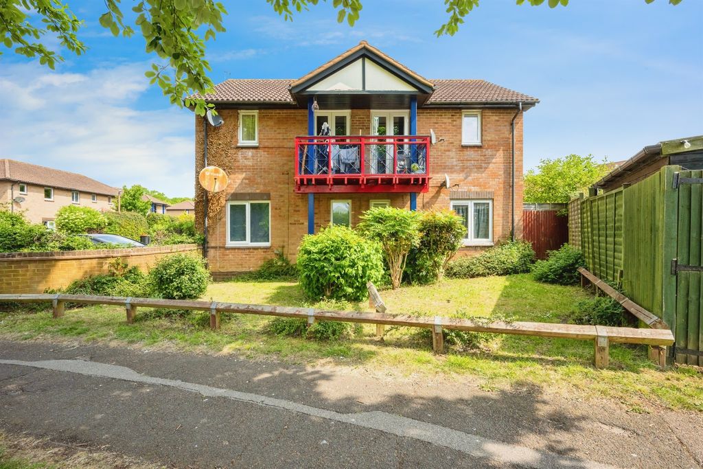 Property photo 1 of 16