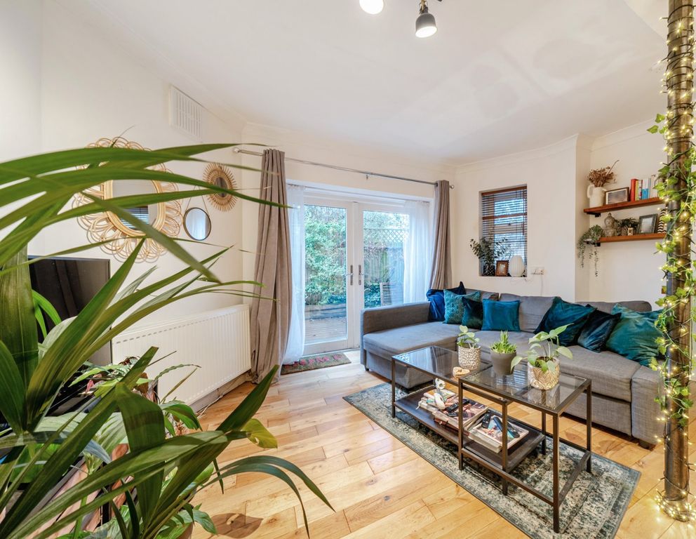 Property photo 2 of 14 Picture No. 28