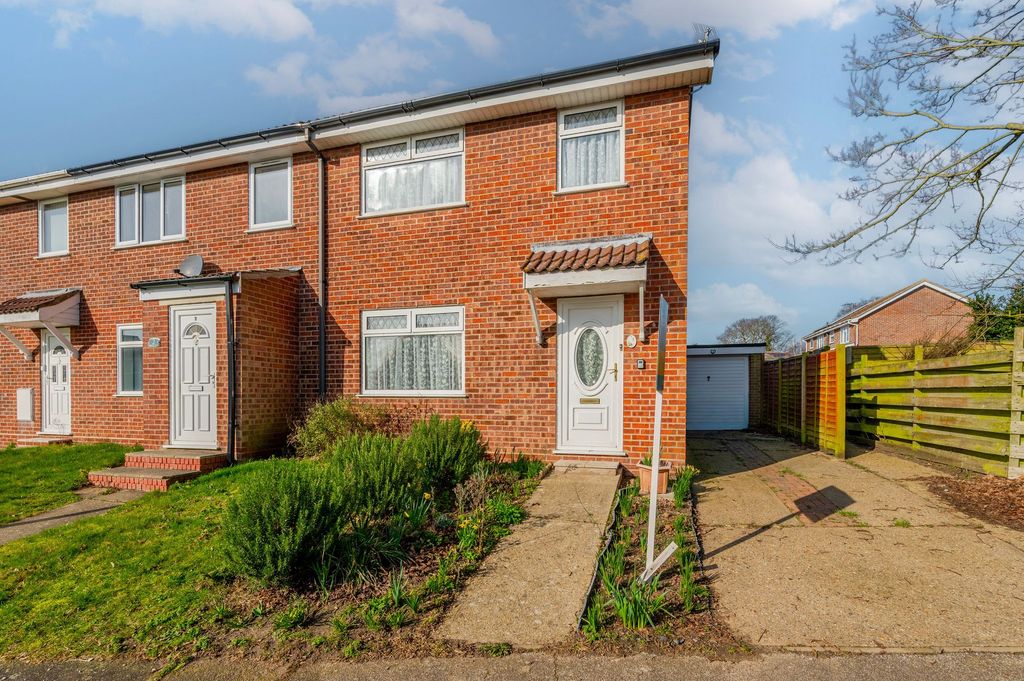 Property photo 1 of 15