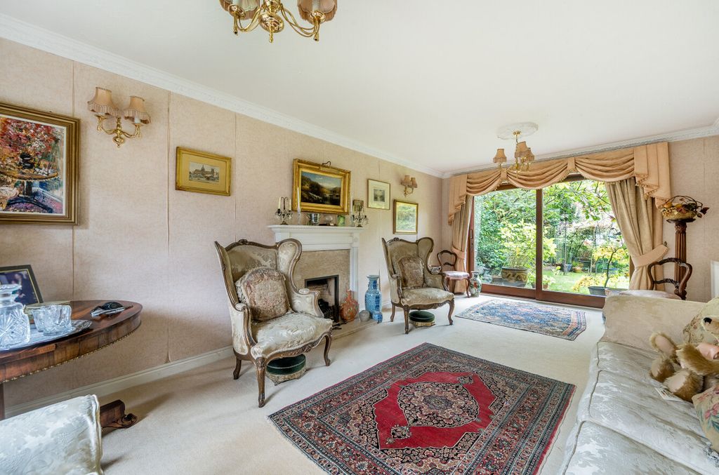 Property photo 3 of 27 1369036-26-68F224...