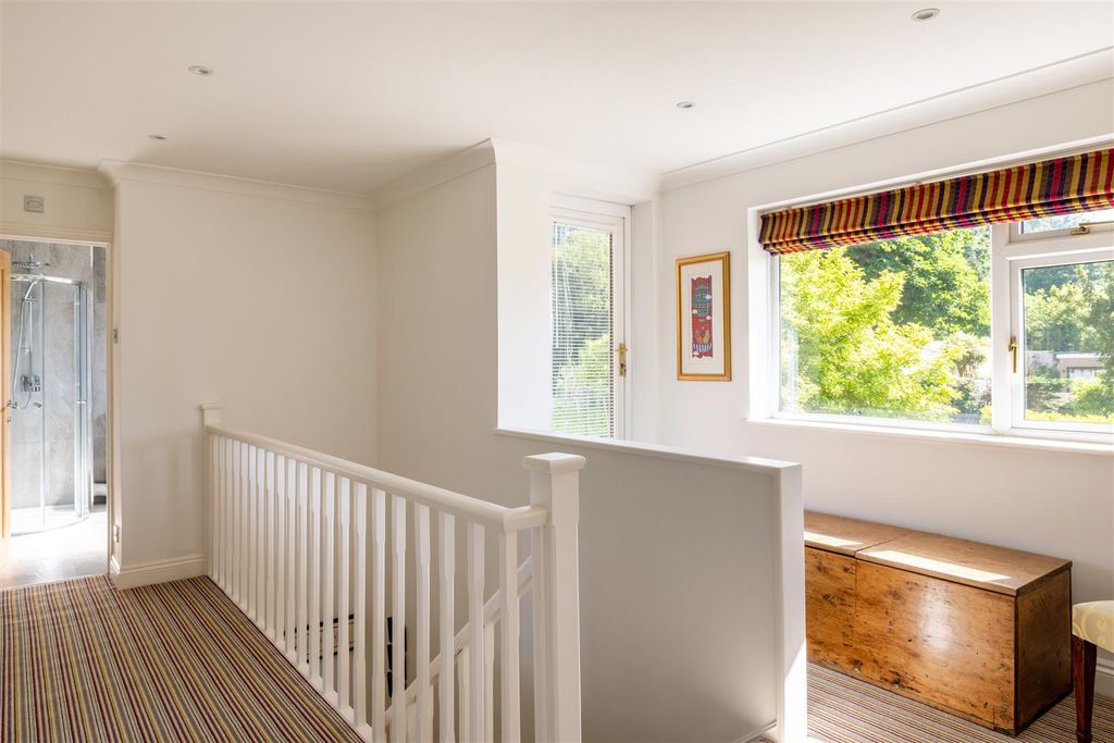 Additional image 19 of 4 bed detached house for saleBeverley Heights, Reigate RH2