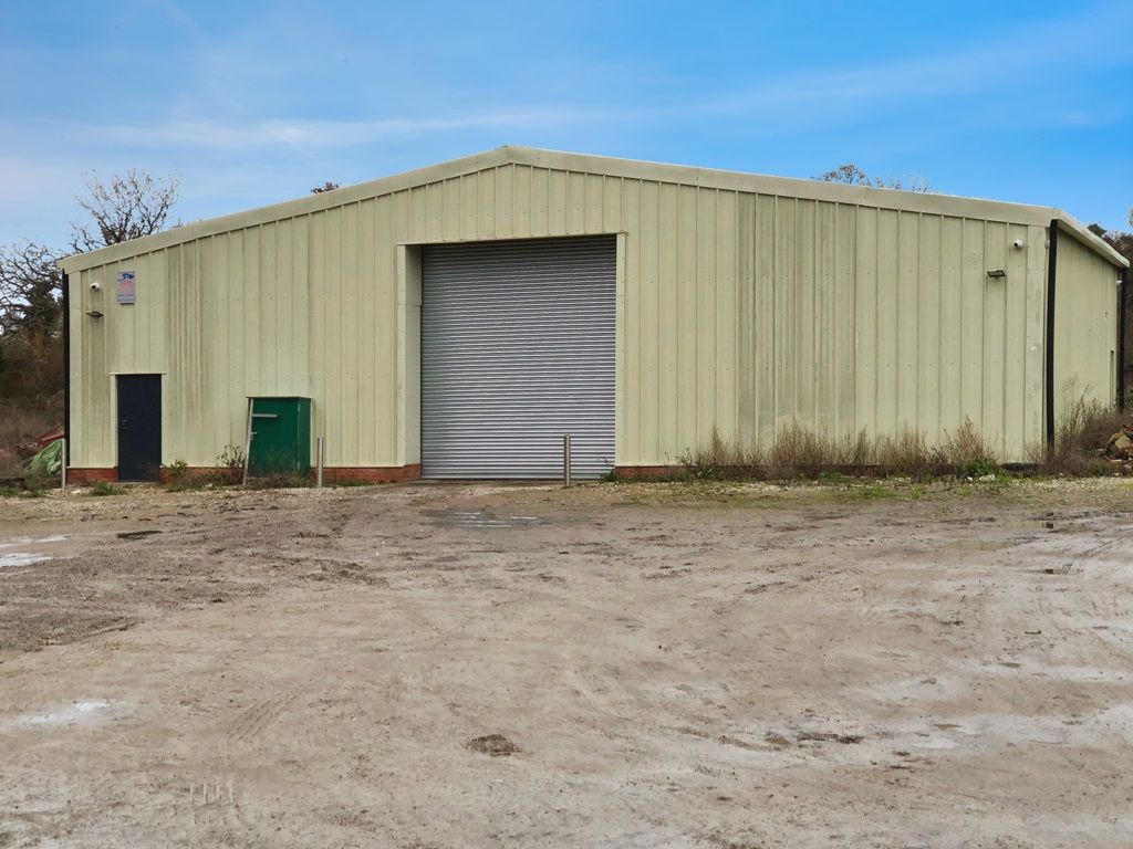 Property photo 3 of 7 Photo 2