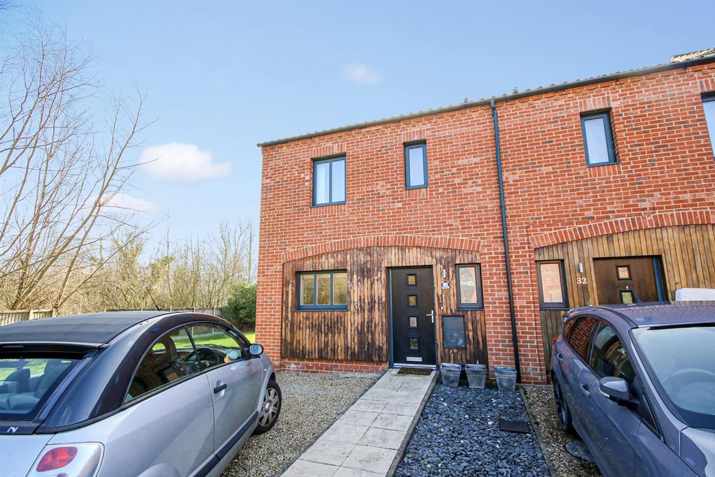 Property photo 1 of 12 1-Img_0331.Jpg