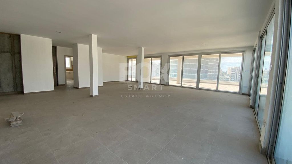 Property photo 1 of 28 Luxury 6th Floor Penthouse For Sale In Neapolis – 80m From T