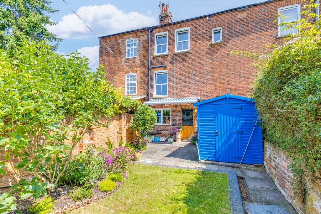 Property photo 1 of 22