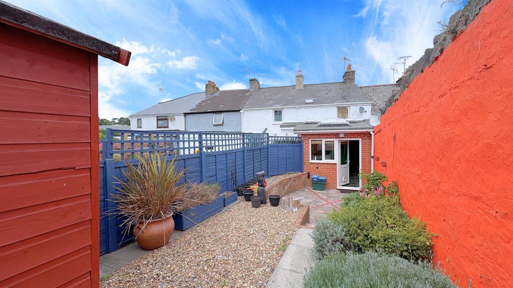 Property photo 3 of 12 O11.Png